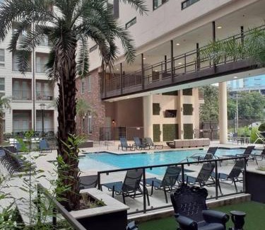 MacGregor Apartamento | HighRise/Balcony/Luxury/Condo