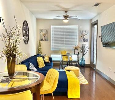 MacGregor Apartamento | HighRise/Balcony/Luxury/Condo