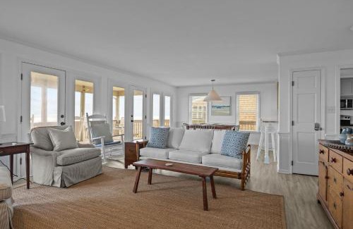 Atlantic Beach Casa | Highsmith Cottage home