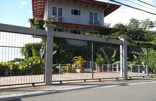Quepos Condominio | Hight-View en el Parque Nacional y la Bahía Manuel-Antonio
