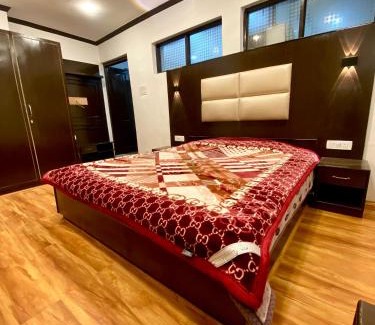 Srinagar Casa | Highway residency