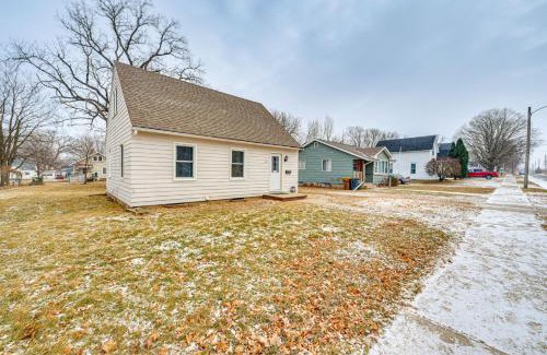 Lake Mills Casa | Hike, Fish and Boat Lake Mills Home with Yard