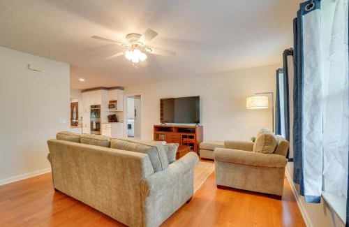 Crossville Casa | Hike, Fish and More Home on 5 Acres in Crossville!