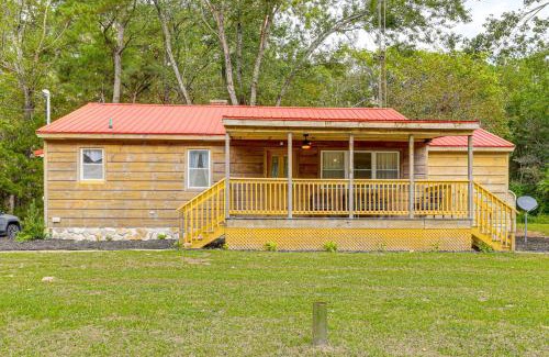 Lincoln Casa | Hike, Fish and Unwind Cabin 4 Mi to Delaware Bay!