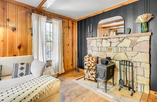 Twain Harte Casa | Hike, Ski and Fish Charming Cabin in Twain Harte!