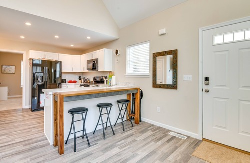 Locust Lake Village Casa | Hike & Ski: Pocono Lake Home w/ Community Perks!