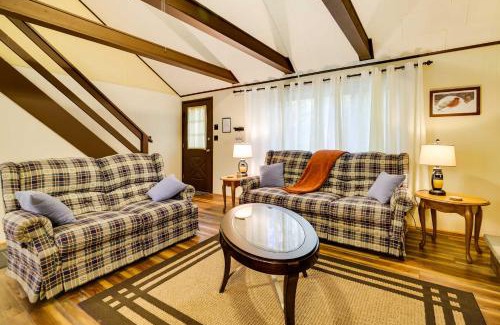 Pocono Lake Casa | Hike, Swim, Ski and More Home in Arrowhead Lakes!