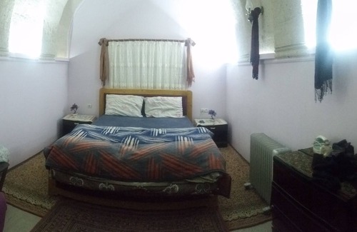 Avanos Casa | Hiking House, 3 arched rooms, large garden, stone house .