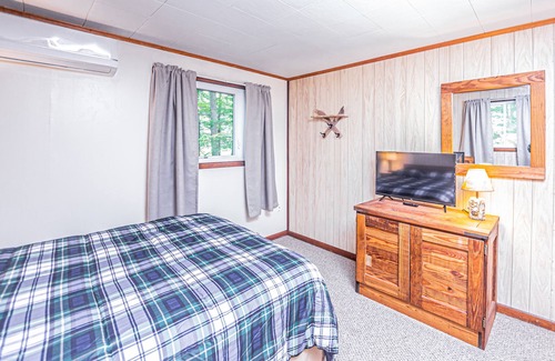 North Glade Hills Casa | Hildy's Hideaway | Dog Friendly + Lake Access