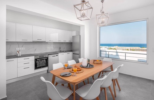 Kolymbia Villa | Villa con vistas a la colina y al mar hasta 8