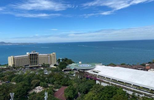 Pratumnak Hill Apartamento | Hill and Super Seaview condo