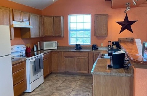 Canyon Lake Casa | Hill Country Adventures