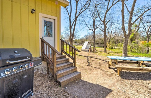 Blanco Casa | 'Hill Country Bunk Retreat' w/ Farm Animals!