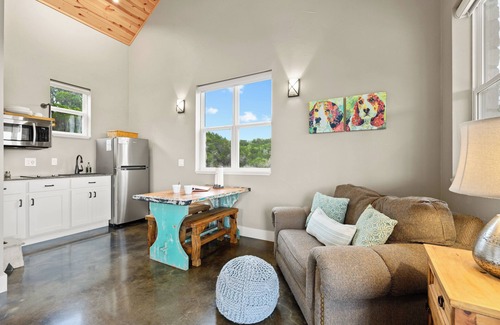 Dripping Springs Cabaña | Hill Country Casitas