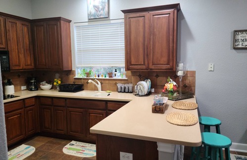Spring Branch Casa | Hill Country Haute n Haus Relax and Renew