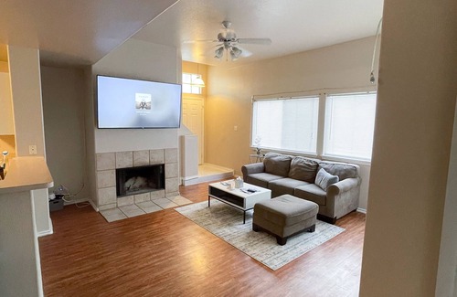 San Marcos Casa | Hill Country Haven: Gateway to TXST and San Marcos