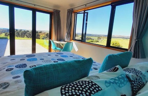 Blenheim Casa | Hill Top Retreat