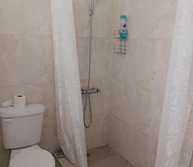 Tower Isle Casa | Hill Veiw Rooms