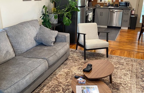 San Marcos Casa | Hillcrest House is a family-friendly 3-bedroom house in the heart of San Marcos!