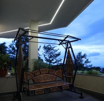 Coonoor Cama Y Desayuno | Hills and Heart Luxury Villa By LexStays