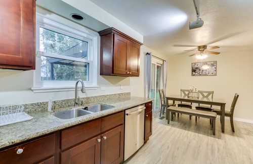 Hillsboro Casa | Hillsboro Home w/ Fire Pit ~ 15 Mi to Portland!