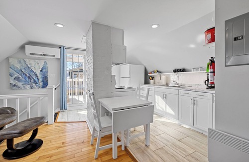 Charlottetown Apartamento | Hillsborough St Suites King Suite Downtown Chtown