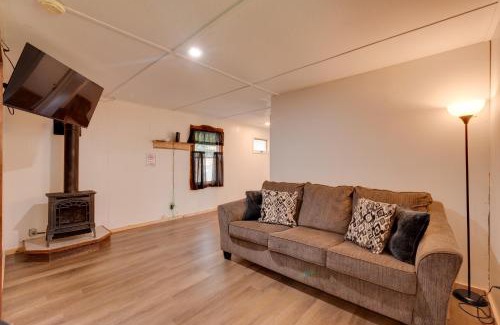 Hillsgrove Casa | Hillsgrove Cabin 9 Mi to Worlds End State Park!