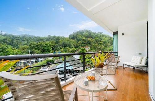 Kamala Apartamento | Hillside 2BR Apartment with Pool & Gym 5 Min to Kamala Beach 48RK