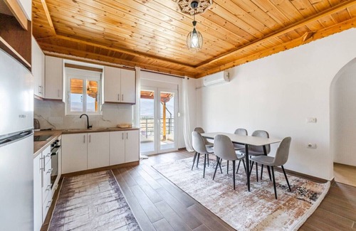 Gjirokaster Apartamento | Hillside Apartment Gjirokastër | 2