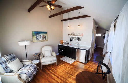 Hillside Cabaña | Hillside Colorado Cottages near Westcliffe