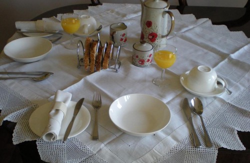Moreton Cama Y Desayuno | Hillside Cottage
