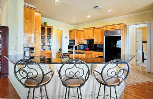 Boerne Casa | "Hillside Oasis" 4 minutes to Tapatio Springs Golf Resort!