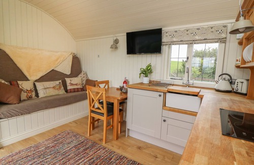 Rhayader Apartamento | Hillside View Shepherds Hut Sleeps 2