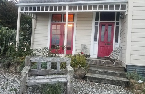 Papatowai Cabaña | Hilltop Accommodation Catlins - Cottage