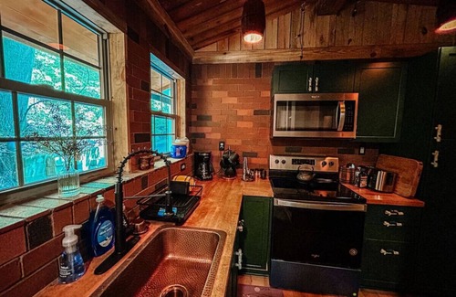 Martinsville Cabina | Hilltop Cabin, Lake, Hot tub