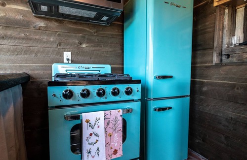Philipsburg Cabina | Hilltop Cabin with Breathtaking Mountain Scenery