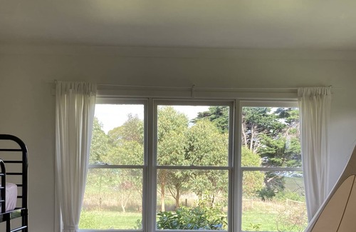 Fish Creek Otro | Hilltop farmhouse close to Wilsons Prom