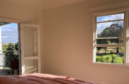 Fish Creek Otro | Hilltop farmhouse close to Wilsons Prom