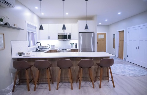 Lee Creek Casa | Hilltop Haven - Stunning View