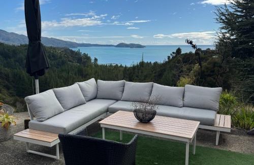 Ngaio Bay Casa | Hilltop Heaven - Kaiteriteri Holiday Home