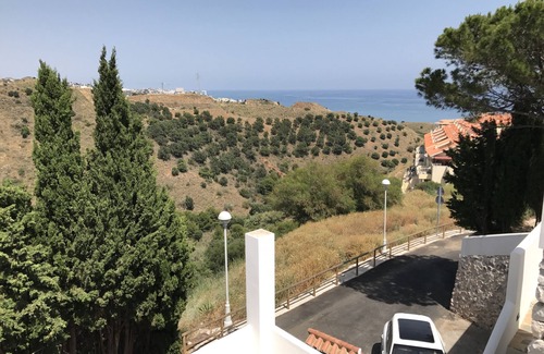 Torreblanca Casa | Hilltop Jacuzzi House