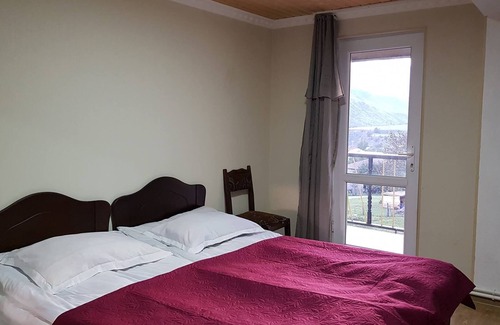 Bagvdanari Casa | Hilltop Mestia