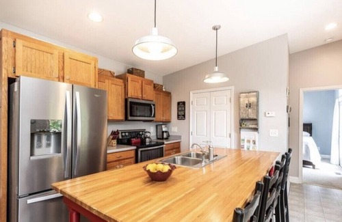 Connellys Springs Cabina | Hilltop Mountain Retreat