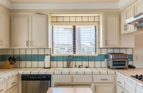 Morro Bay Casa | Hilltop Retreat in Morro Bay ~ 30+nights ~