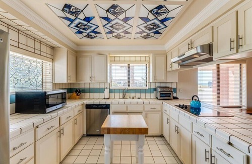 Morro Bay Casa | Hilltop Retreat in Morro Bay ~ 30+nights ~