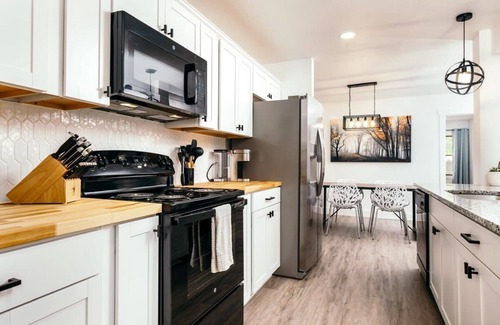 Bella Vista Casa | Loam Landing Summary: