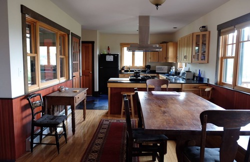 Plymouth Casa | Nuevo Retiro Hilltop con espectacular Mt Views