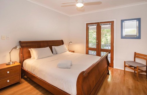 Naturaliste Casa | HILLVIEW