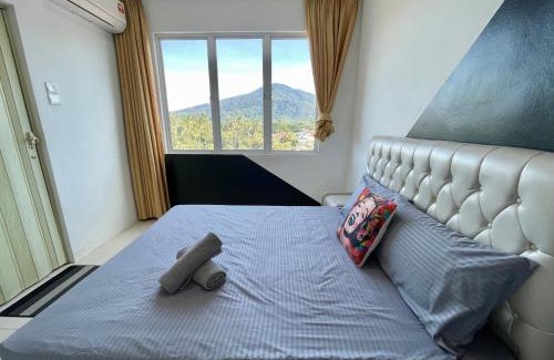 Kuah Apartamento | Hillview Cube w/Rooftop Pool