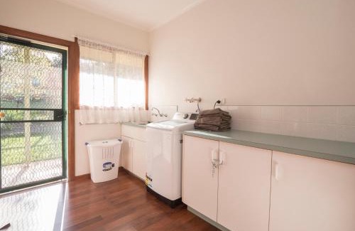 Strath Creek Casa | Hillview, Halls on Falls Homestead